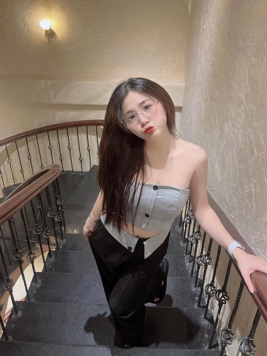 Bích Sương lộ full clip thẩm du cực hot cực mlem