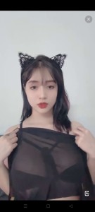 Thỏ xinh siêu vòng 1 cực quyến rũ trên live