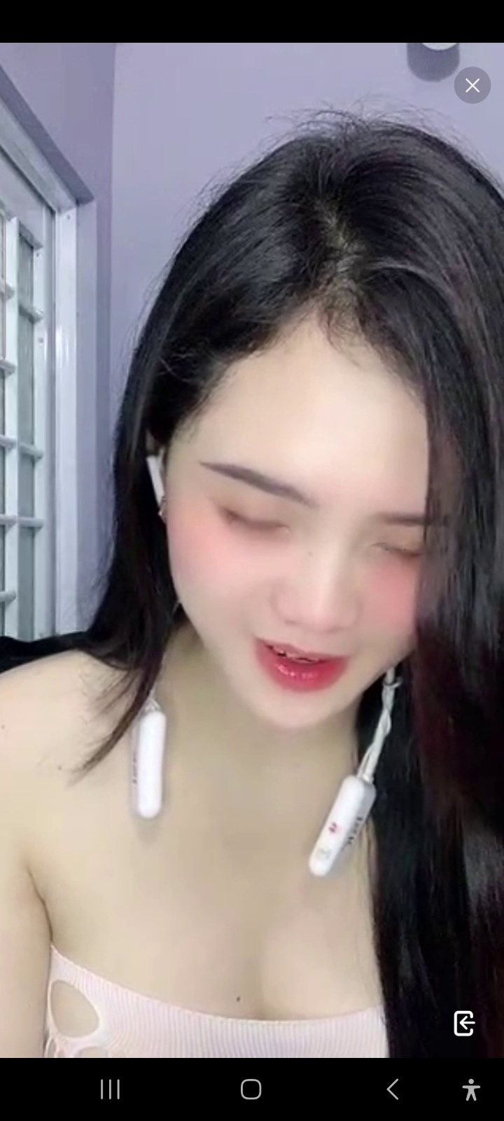 đợi bé nó cởi mà rõ là lâu, nhưng thật sự thì ngon khỏi chê