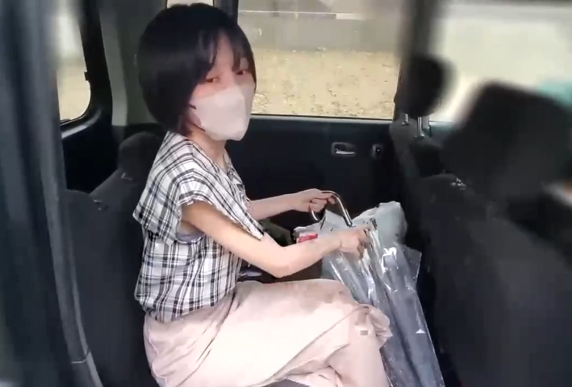 Gái Nhật thật tốt bụng trú nhờ cơn mưa trả bằng buổi chịch