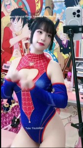Bỏ cả triệu leak album Yeulolita nữ nhện được clip hot có 20s