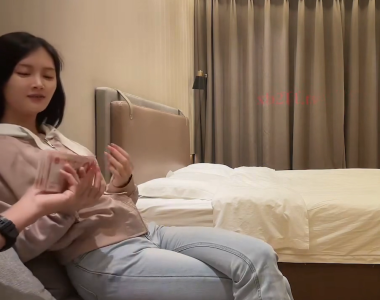 Full clip thiếu gia tán gái: một cọc tiền và lên giường ngay, không một động tác thừa