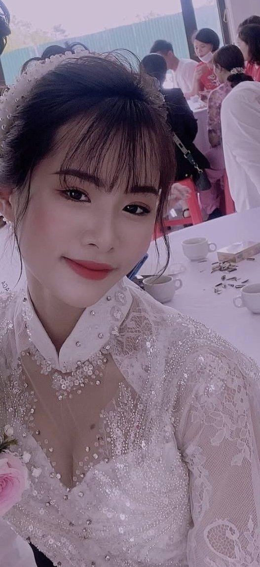 Yến Phạm clip kỷ niệm tháng ngày em gọi vốn mở SPA