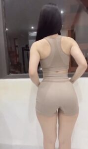Móc lốp em gymmer bên ngoài đẹp nên thơ, bên trong trâu cái gọi bằng SĐT